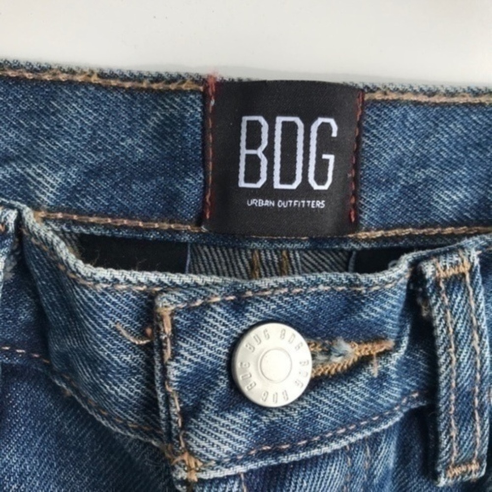 BDG Slim Straight Jeans Size 28 Womens Slim Denim Dark Wash 5-Pocket Style - Picture 7 of 11